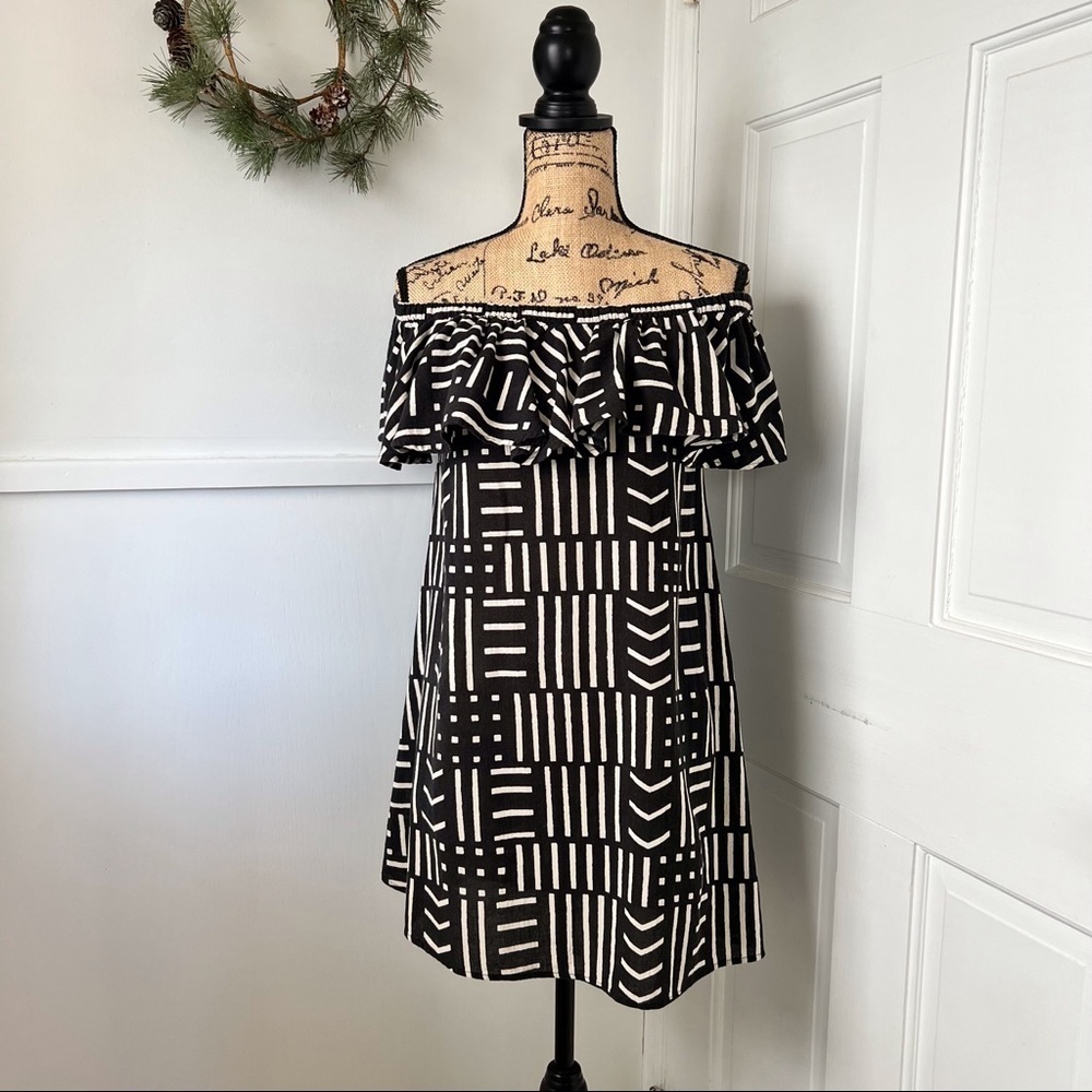 Madewell Rio Cover-Up Dress Black & White Arrow Grid Print